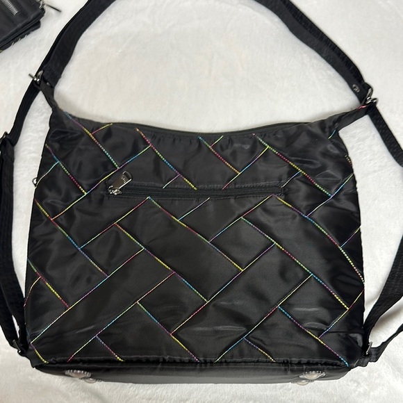 Lug Zipliner 2 Convertible Hobo Bag with matching wallet - Picture 5 of 16